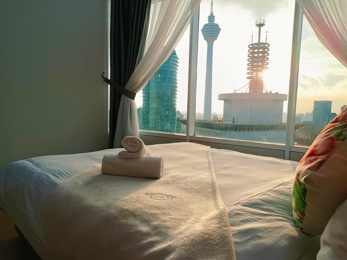 Sky Suites Klcc Kl Home Kuala Lumpur Exterior foto