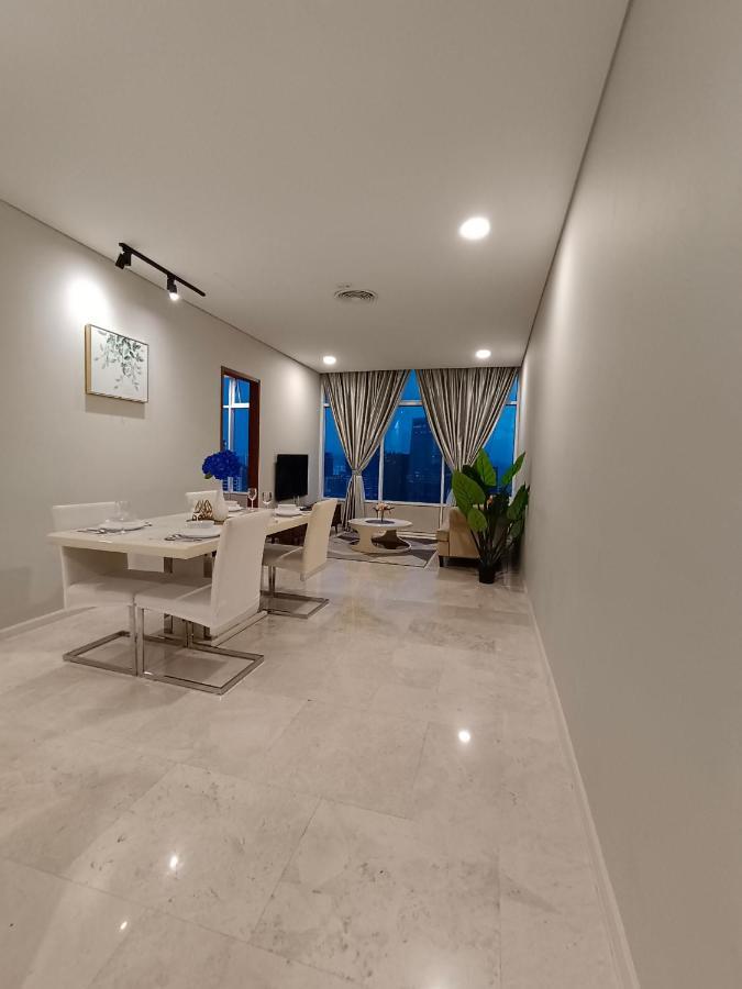 Sky Suites Klcc Kl Home Kuala Lumpur Exterior foto